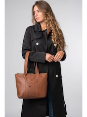 Cultured London Kensal Leather Brown Handbag - Image 7 of 7