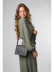Pure Luxuries London Tammy Leather Cross Body Bag - Image 5 of 6