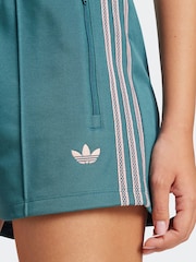 adidas Originals Green/Pink Crochet 3 Stripe Short - Image 4 of 5