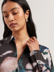 Ted Baker Tropiza Printed Oversized Boyfriend Shirt - Imagen 3 de 6
