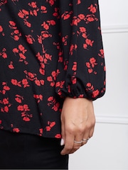 Live Unlimited Oberteil mit Floral-Print und offenem Kragen, Petite-Größe - Bild 4 von 5