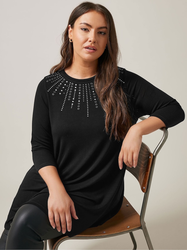 Evans 3/4 Sleeve Embellished Cut And Sew Black Top - Image 2 of 6 Evans 3/4 Sleeve Embellished Cut And Sew Black Top - Image 2 of 6