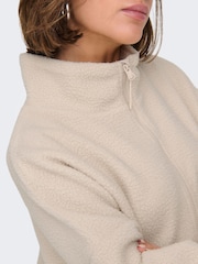 ONLY Long Sleeve Half Zip Teddy Sweatshirt - Bild 5 von 7