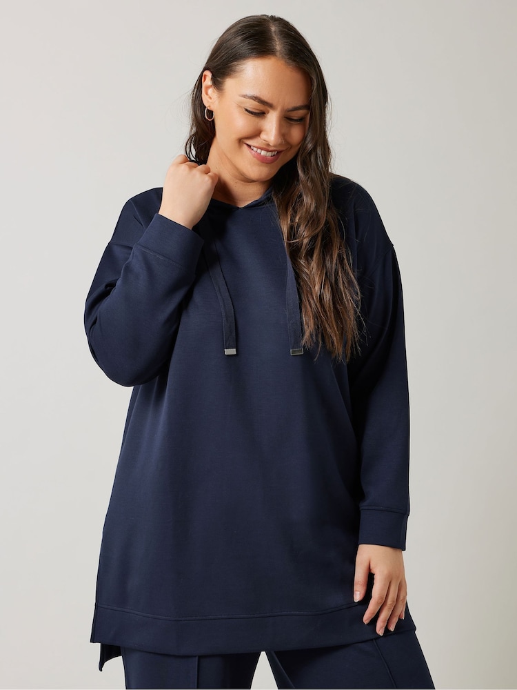 Blau - Evans – Hoodies mit Kapuze - Bild 1 von 5 Blau - Evans – Hoodies mit Kapuze - Bild 1 von 5