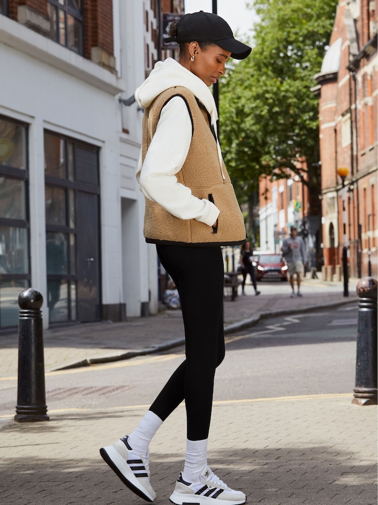Baukjen Elif Fleece Brown Gilet - Image 4 of 4