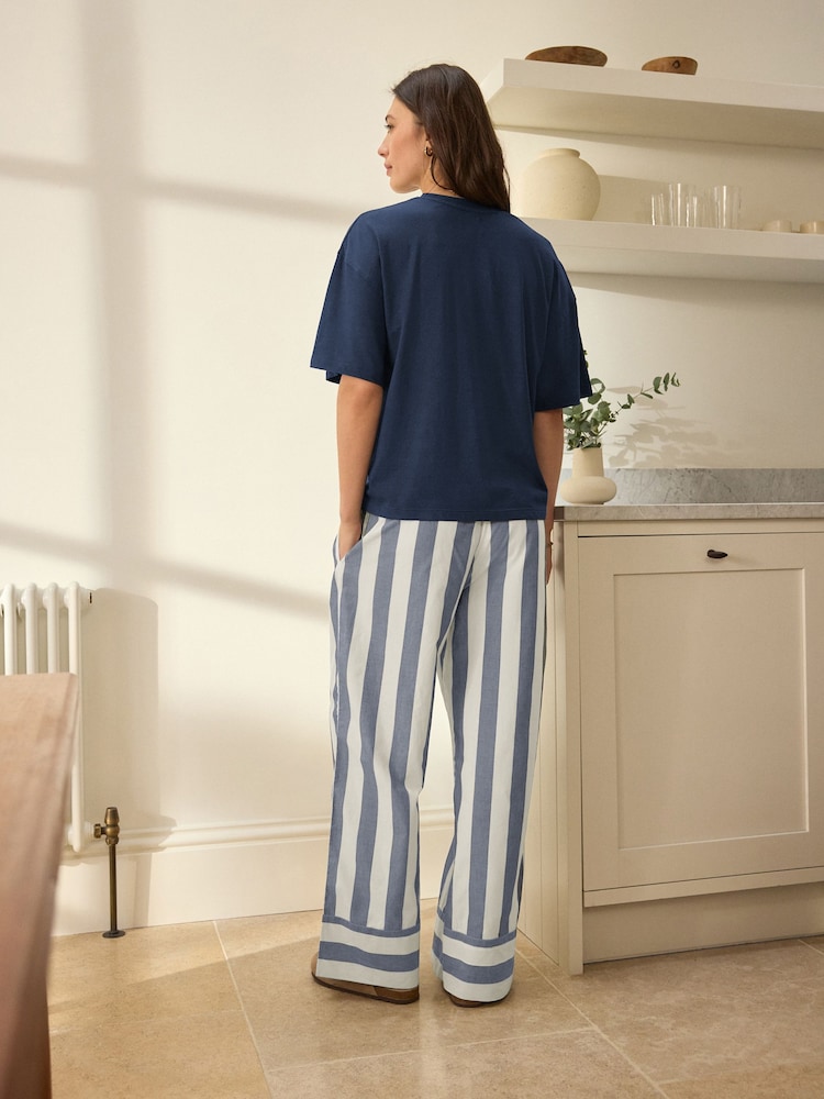 Marineblau gestreift - Kurzärmeliger Pyjama aus Baumwollmischung - Bild 2 von 7 Marineblau gestreift - Kurzärmeliger Pyjama aus Baumwollmischung - Bild 2 von 7