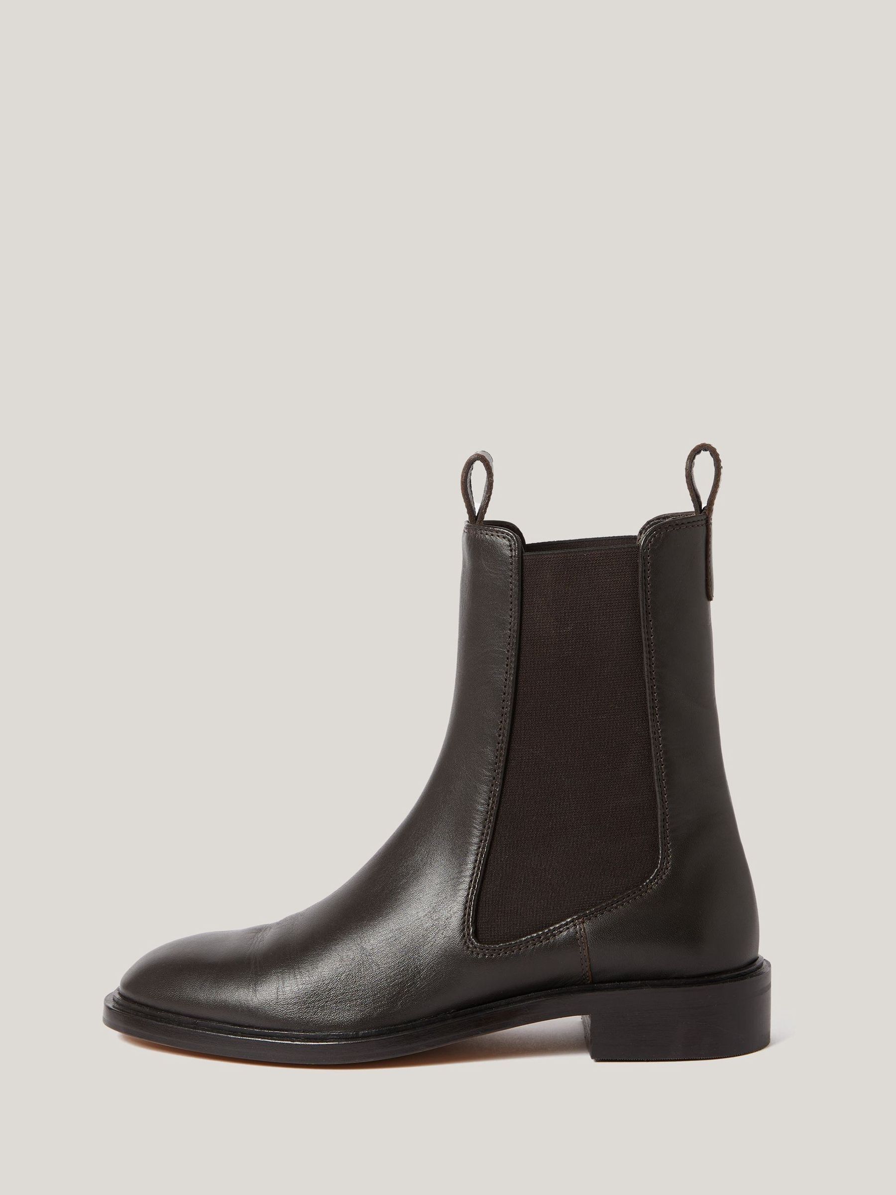 Boots jigsaw on sale