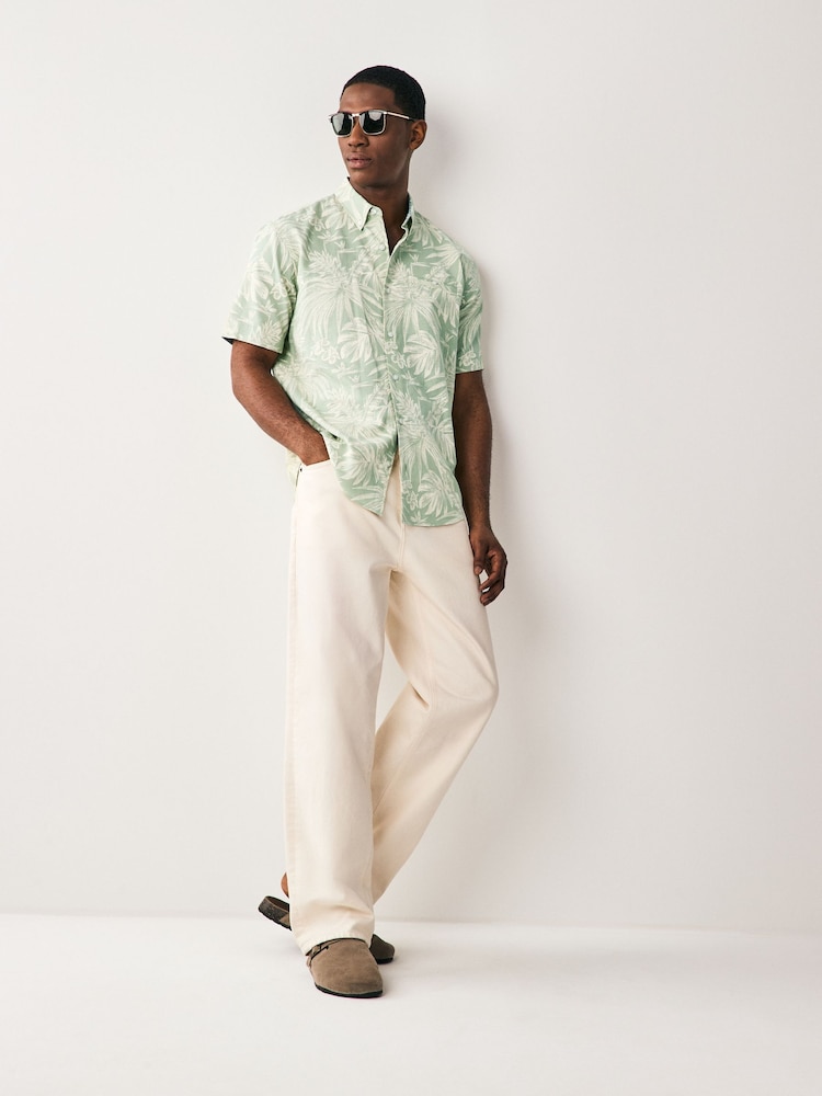 Green 100% Cotton Textured Floral Print Short Sleeve Shirt - Image 2 of 9