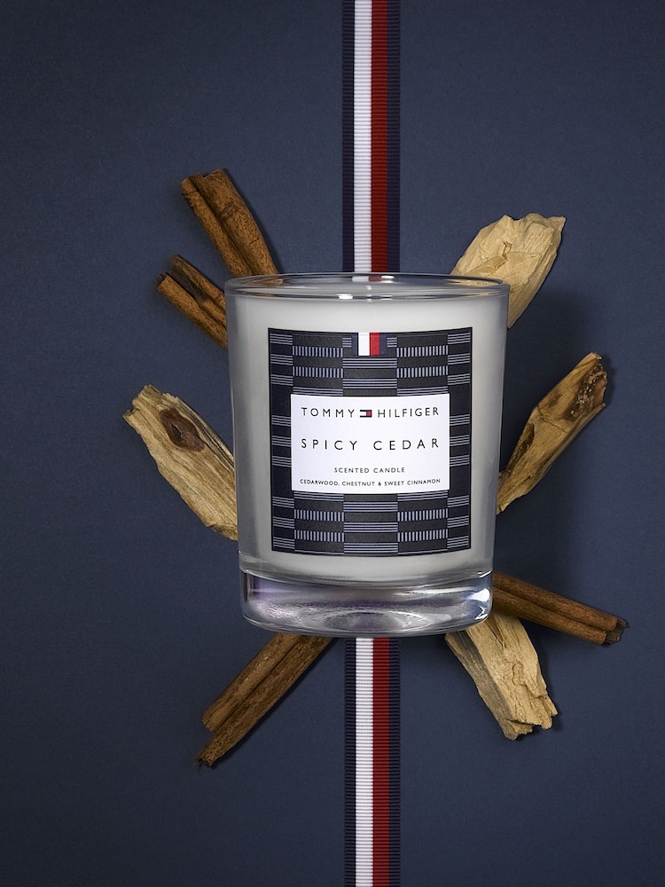 Tommy Hilfiger Home Collection Spicy Cedar Candle 180g - Image 1 of 2