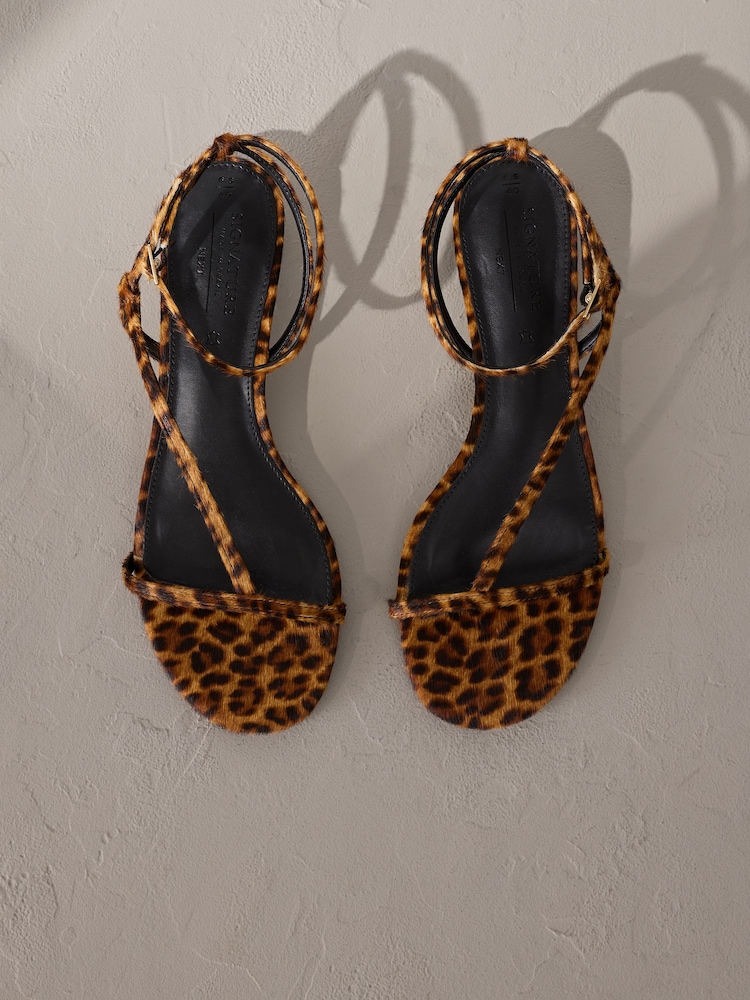 Leopard Print Leather Signature Strappy Toe Thong Sandals - Image 1 of 7