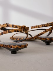 Leopard Print Leather Signature Strappy Toe Thong Sandals - Image 4 of 7
