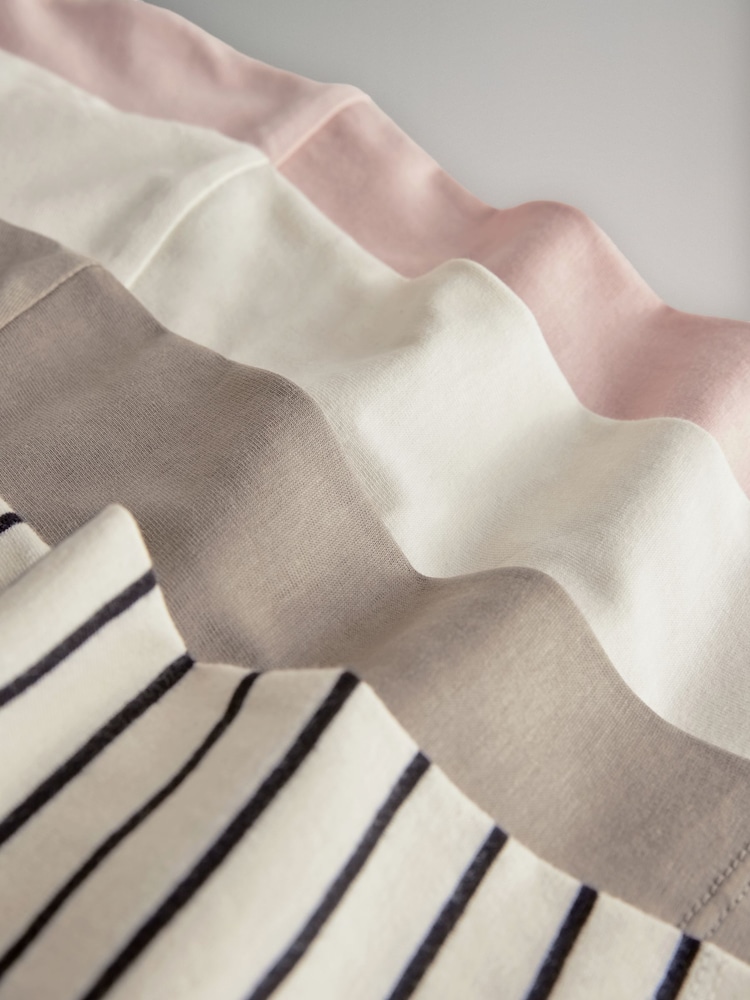 Rosa/Pink/Neutral/Streifen/Cream/Taupebraun - The Set – 4er-Pack Kurzarm-T-Shirts aus 100 % Baumwolle - Bild 7 von 7 Rosa/Pink/Neutral/Streifen/Cream/Taupebraun - The Set – 4er-Pack Kurzarm-T-Shirts aus 100 % Baumwolle - Bild 7 von 7