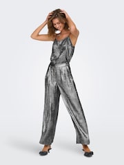 ONLY Grey Metallic Wide Leg Pleated Trousers - Image 5 of 8
