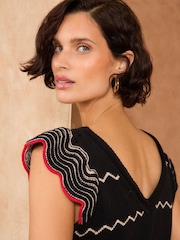 Love & Roses Black Scallop Knitted top - Image 3 of 4
