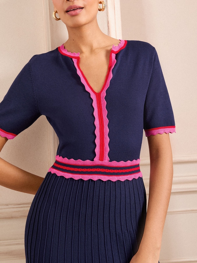 Love & Roses Navy Petite Short Sleeve Knitted Midi Dress - Image 2 of 4