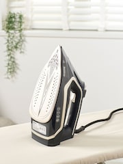 Beldray Titanium Ultra Sleek 2500W Steam Iron - Image 3 of 6