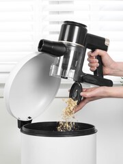 Beldray Black Airvolve Digital Cordless Vaccum Cleaner - Image 2 of 5