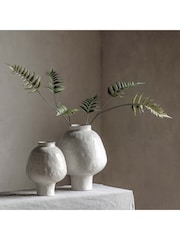 Gallery Home Cream Jamal Vase - Image 1 of 8