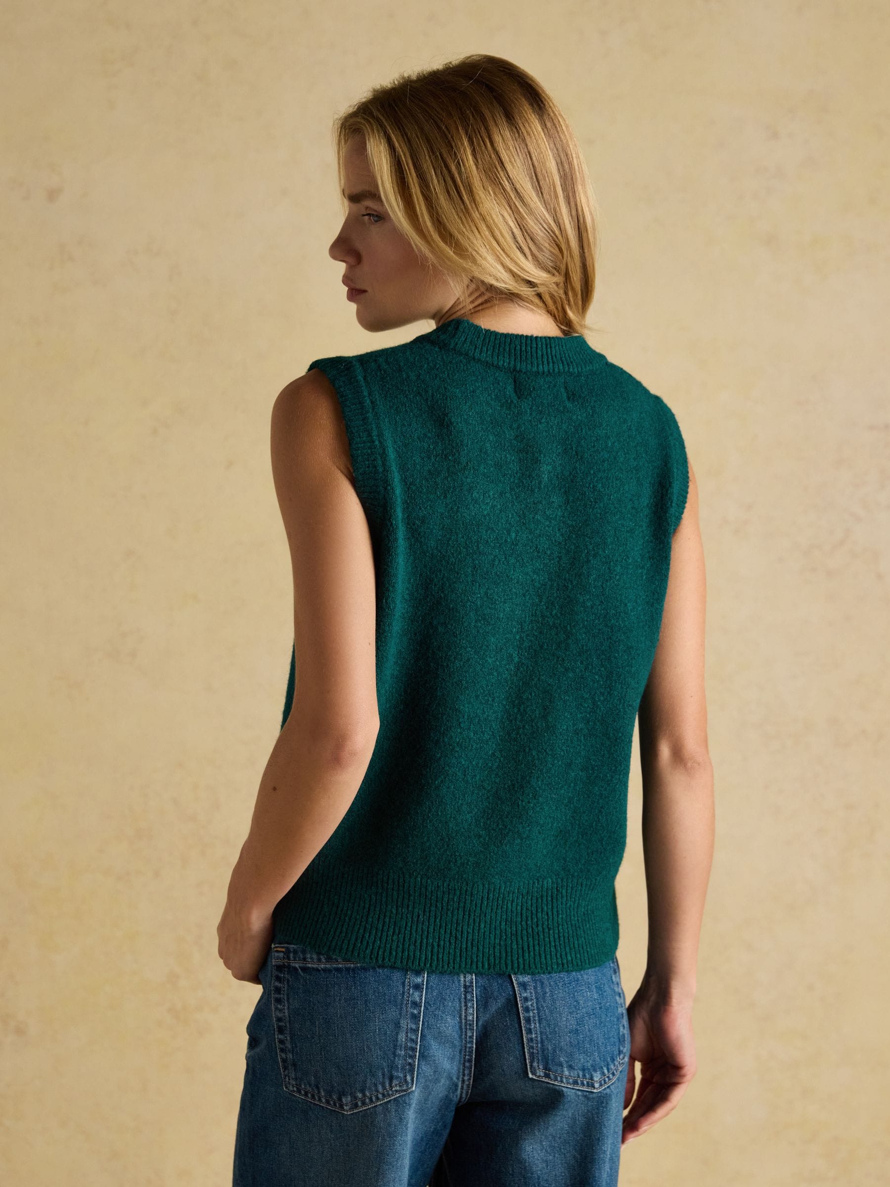 【New】Deuxieme Classe Sleeveless Pullover a4b81484-0c28-44bc-b362-