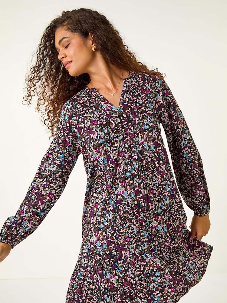 Roman Animal Abstract Print Pintuck Dress - Imagen 1 de 5