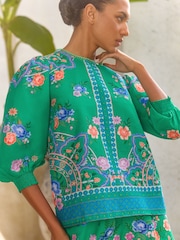 V&A I Love & Roses 100% Cotton VA 3/4 Sleeve Crew Neck Floral Printed Blouse - Image 2 de 4