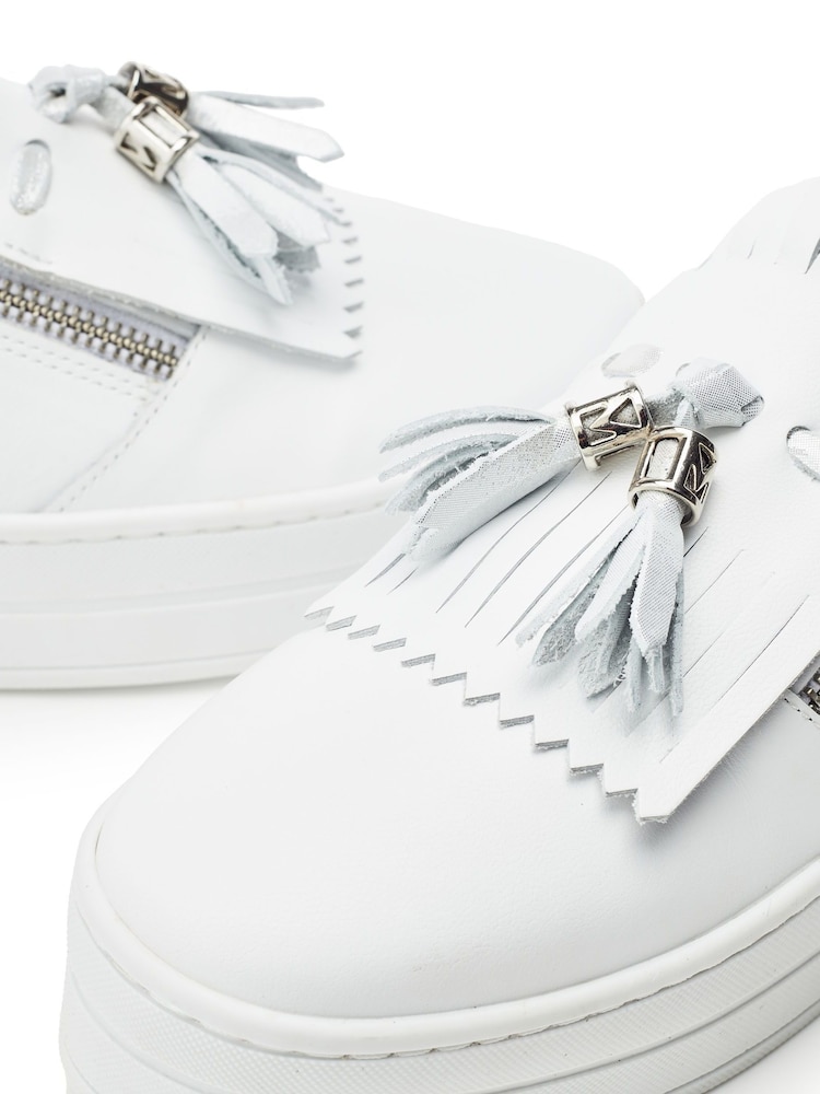 Moda in Pelle Bessans Tassle Fringe Slab Sole Trainers - Image 2 of 4