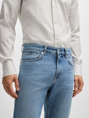 BOSS Blue Slim-Fit Comfort-Stretch Denim Jeans - Image 4 of 5