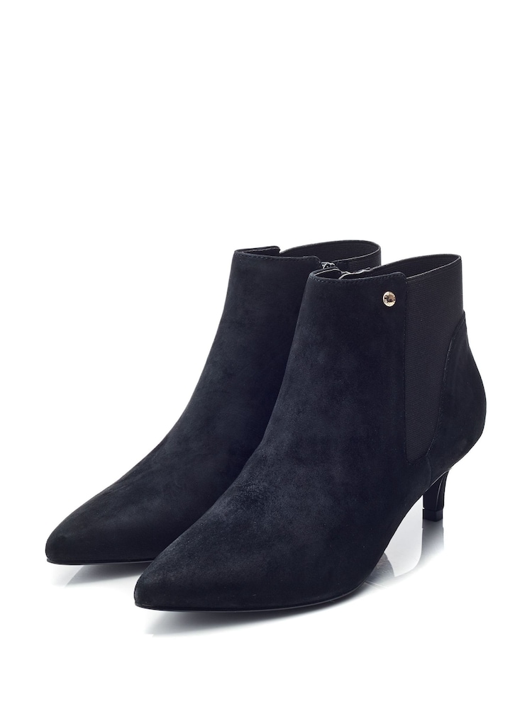 Moda in Pelle Qute Kitten Heel Chelsea Black Boots - Image 2 of 4