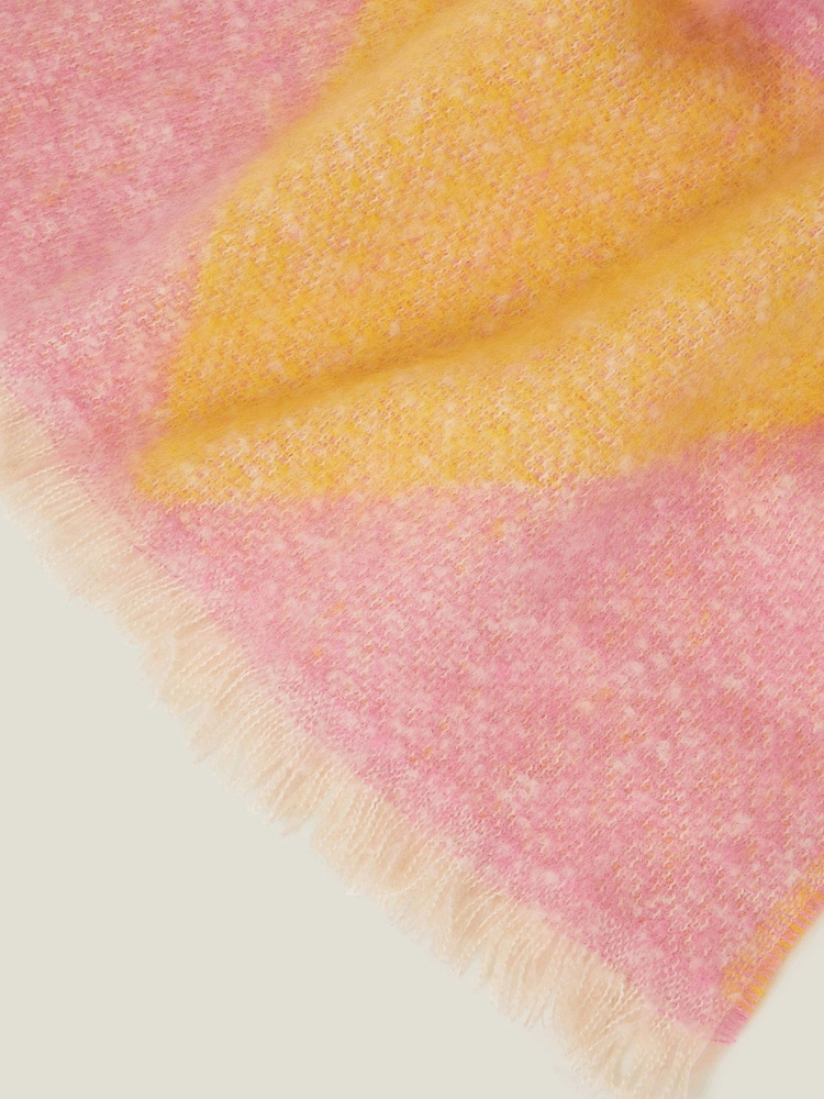 Accessorize Green Woven Geometric Print Winter Scarf - Image 3 of 3