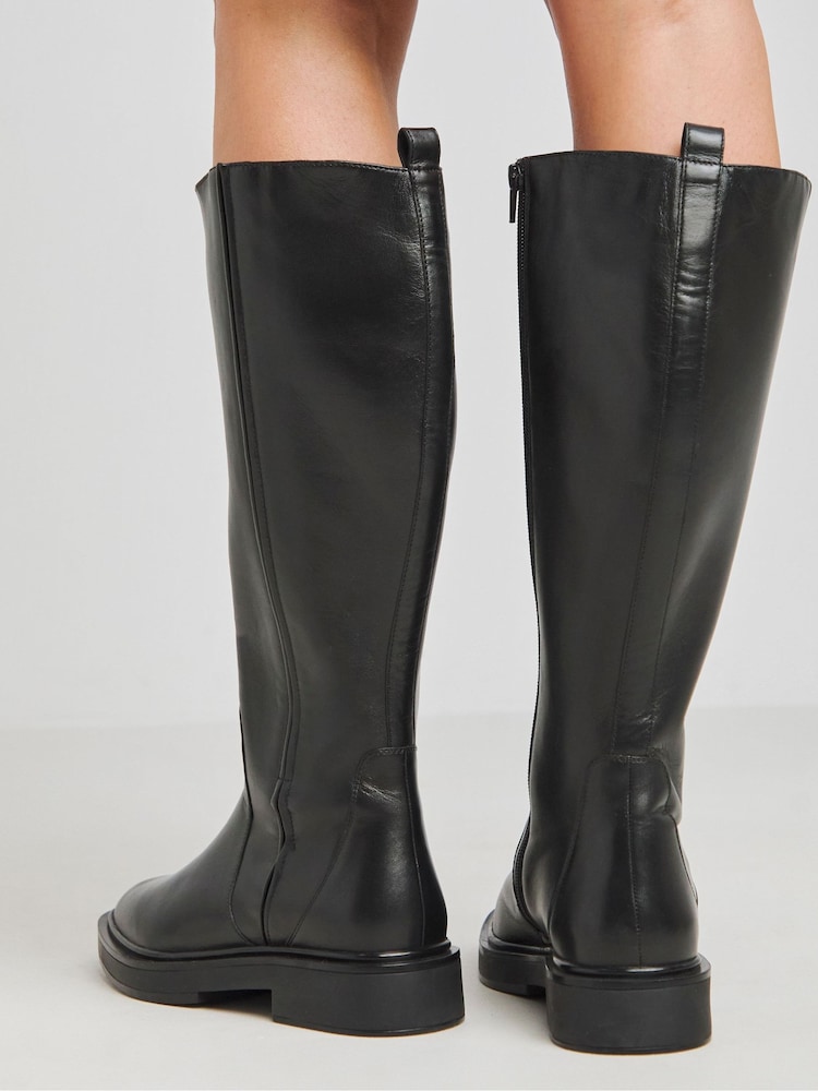 Simply Be Knee High Flat Stretch Seam Detail Boots In Extra Wide Fit - Image 2 of 4