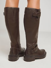 Simply Be Casual Double Buckle Detail Knee High Boots In Wide Fit - Image 2 of 4
