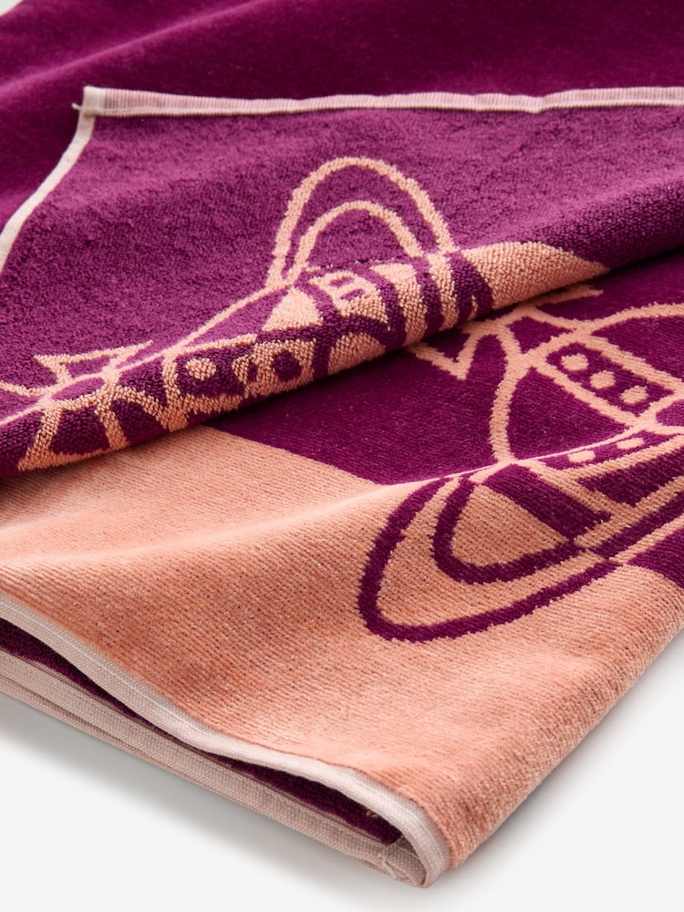 Vivienne Westwood Red Beach Towel 100x200 - Image 4 of 4