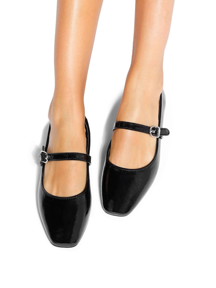 Čevlji KG Kurt Geiger Nina - Slika 1 iz 5 Čevlji KG Kurt Geiger Nina - Slika 1 iz 5