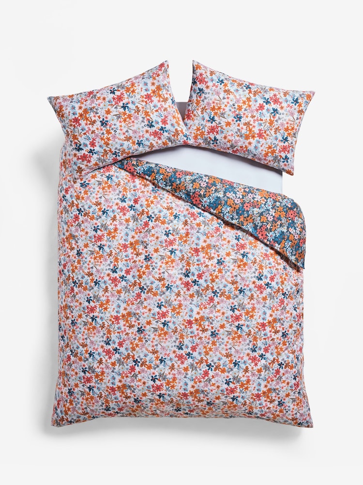 White/Blue Floral 100% Cotton Reversible Printed Duvet Cover and Pillowcase Set - Image 2 of 6
