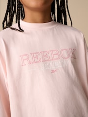 Reebok Oversized Girls Green/Pink Cropped Graphic 100% Cotton T-Shirts 2 Pack - Image 14 of 19