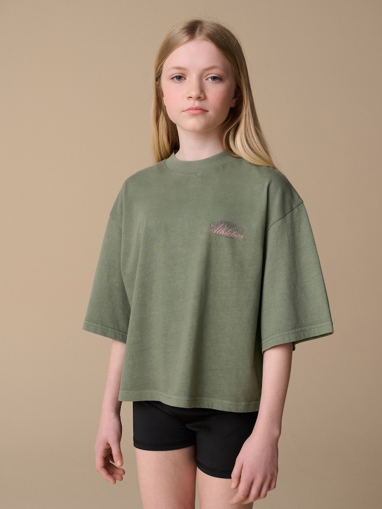 Reebok Oversized Girls Green/Pink Cropped Graphic 100% Cotton T-Shirts 2 Pack - Image 2 of 19