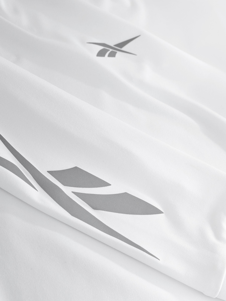 Reebok Boys Base Layer Long Sleeve T-Shirt - Image 3 of 3