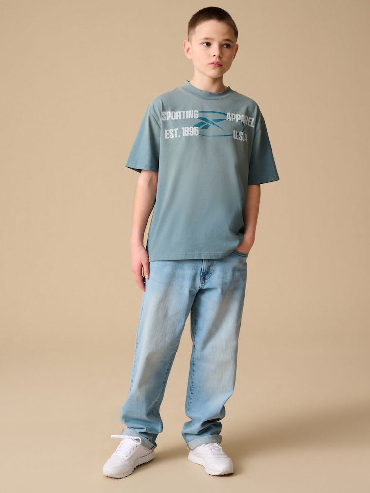 Reebok Boys Oversized 100% Cotton Graphic T-Shirt - Image 12 of 12 Reebok Boys Oversized 100% Cotton Graphic T-Shirt - Image 12 of 12