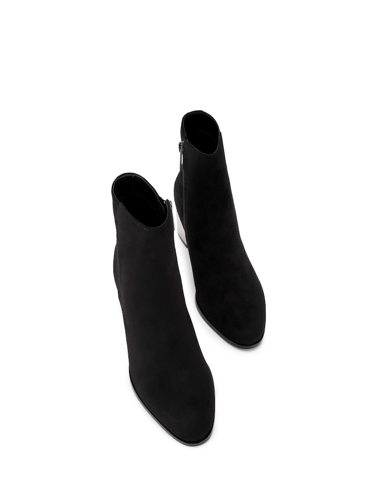 Carvela Royale Ankle Black Boots - Image 5 of 5 Carvela Royale Ankle Black Boots - Image 5 of 5