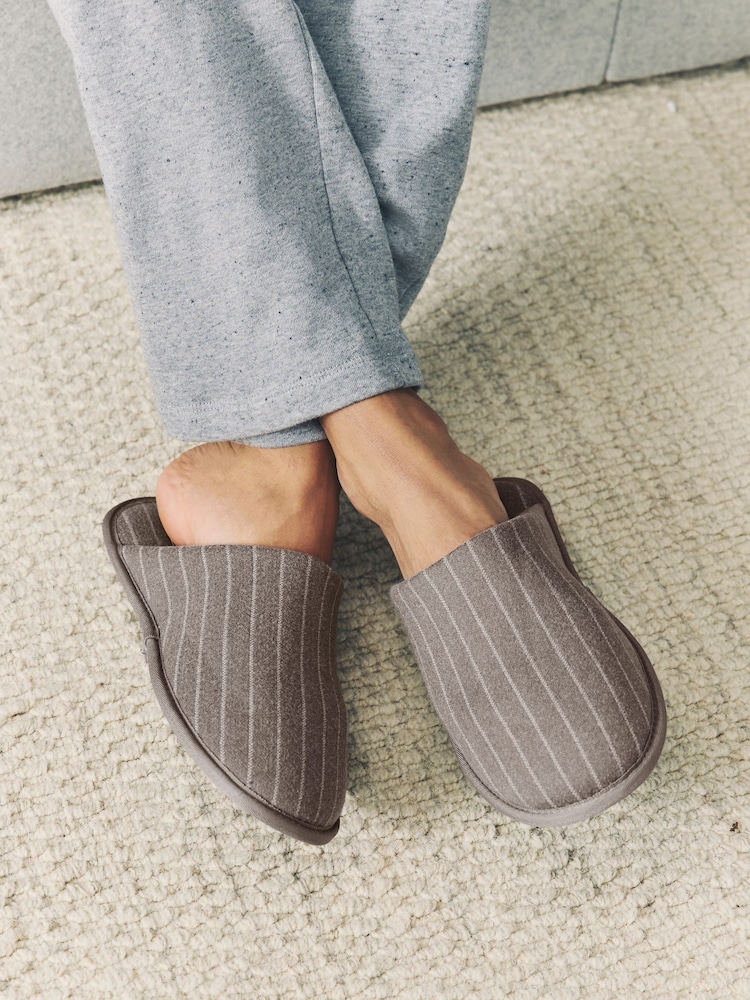 Brun - Chaussons mules rayés - Image 3 of 8