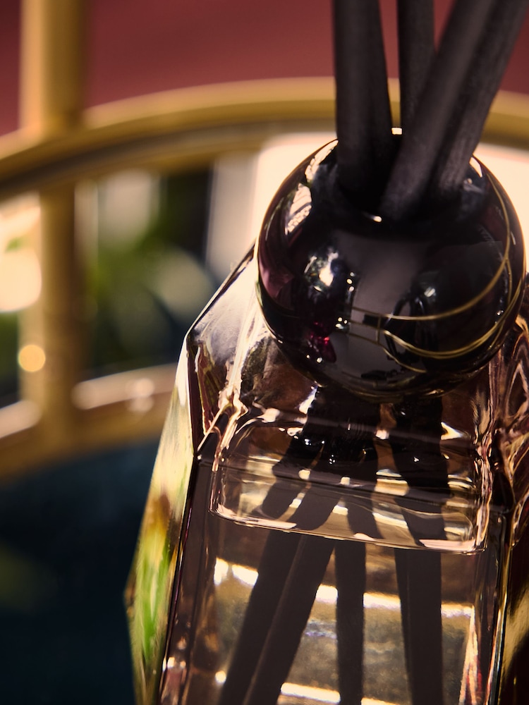 Wild Paradise Saffron & Cedarwood 180ml Diffuser - Image 2 of 3