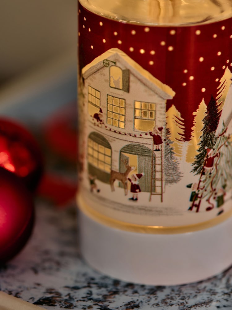 Santa Festive Spice 100ml Light Up Reed Diffuser - Image 2 of 3