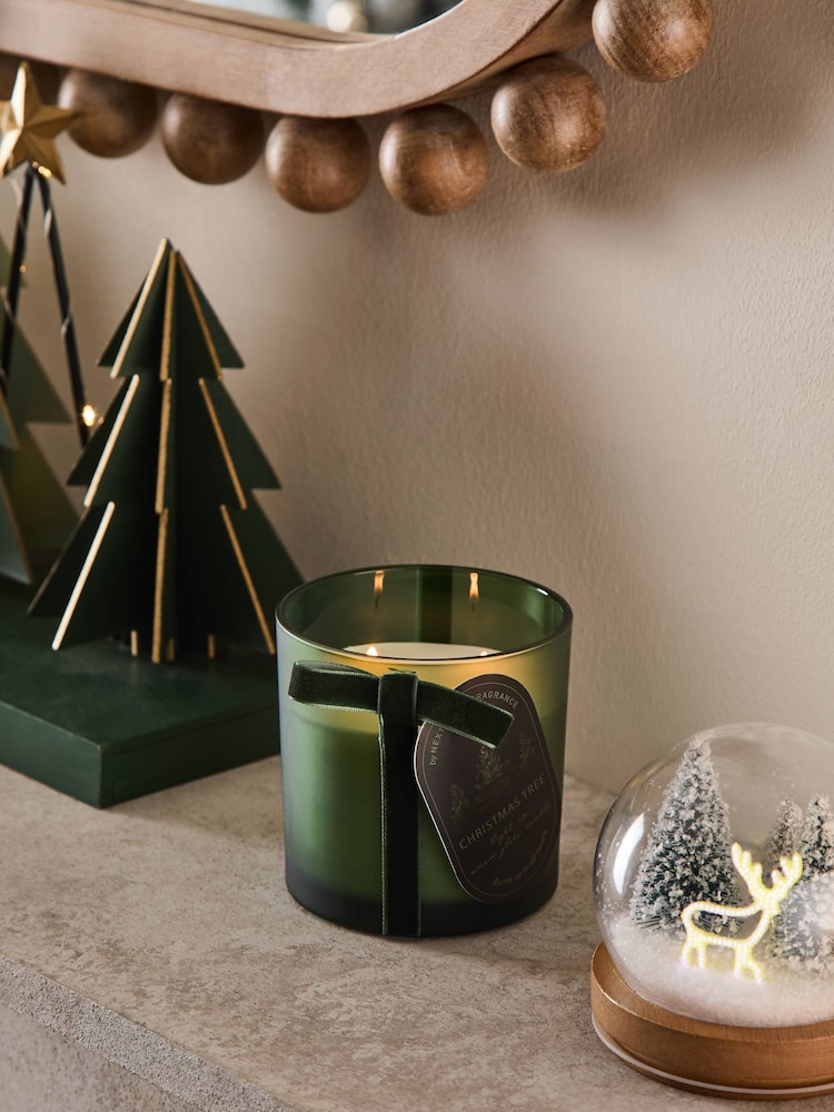 Pine Needle & Eucalyptus Christmas Tree Light Up Candle - Image 2 of 4