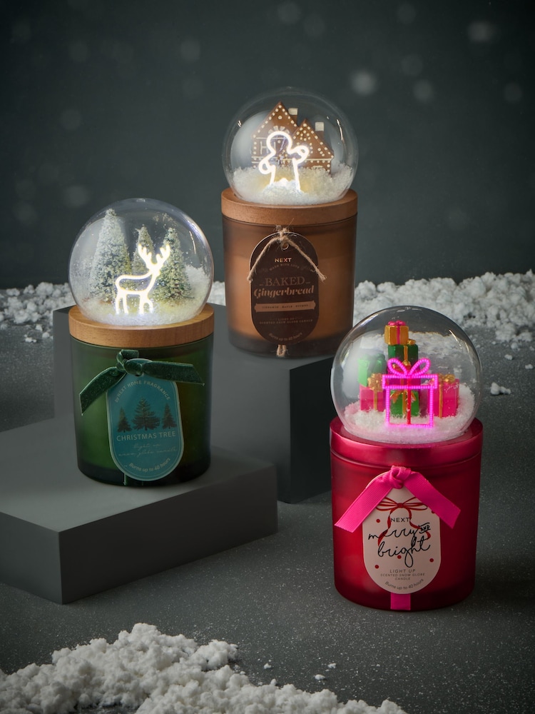 Red Snow Globe Festive Spice Candle - Image 2 of 2 Red Snow Globe Festive Spice Candle - Image 2 of 2