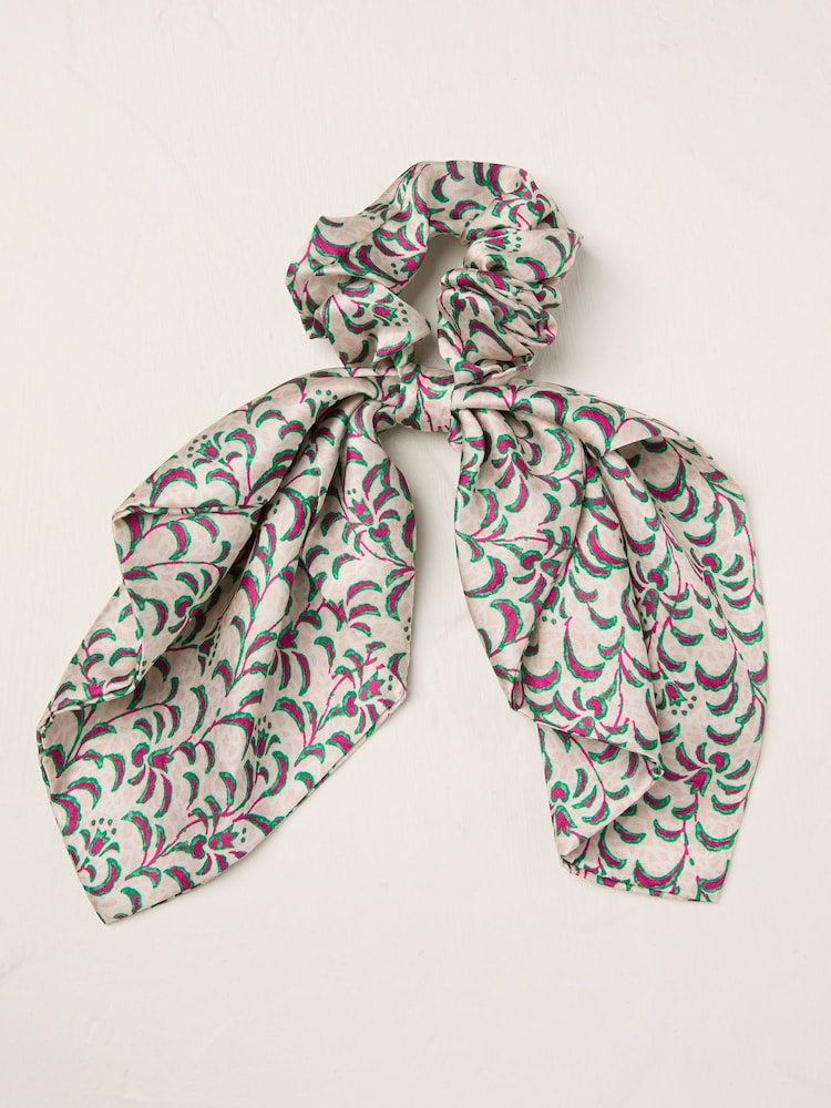FatFace Ivory Printed Tie Scrunchie - Image 1 of 2 FatFace Ivory Printed Tie Scrunchie - Image 1 of 2