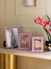 Velvet Wiggle Photo Frame - صورة 2 من 6