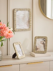 Feather Photo Frame - صورة 3 من 5