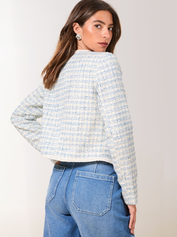 Lipsy Kurz geschnittener Bouclé-Blazer - Bild 5 von 5 Lipsy Kurz geschnittener Bouclé-Blazer - Bild 5 von 5