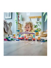 Lego DUPLO F1 Team Race Cars And Drivers Toy Set 10445 - Image 3 of 8