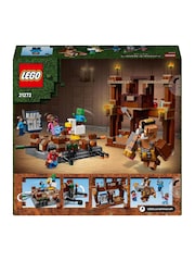 Lego Minecraft Woodland Mansion Fighting Ring 21272 - Image 9 of 9